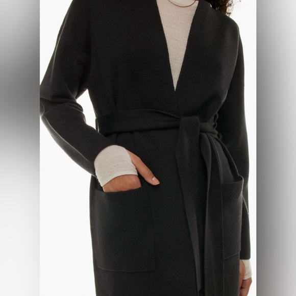 Aritzia Wilfred Belize black Cardigan size M - Picture 2 of 14